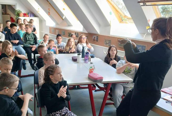 K�ZMOS�S VIL�GNAPJA 2025