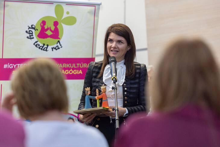 CSAL�DBAR�T K�ZNEVEL�SI INT�ZM�NY